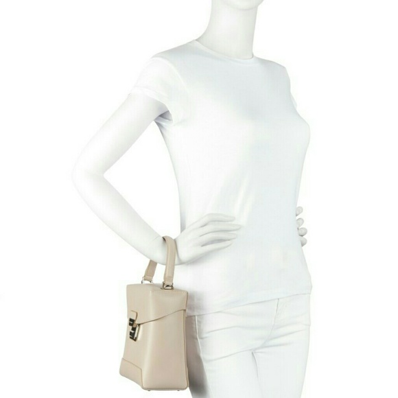 Desginer: LANCASTER ( Box Bag ) - Picture 5 of 8